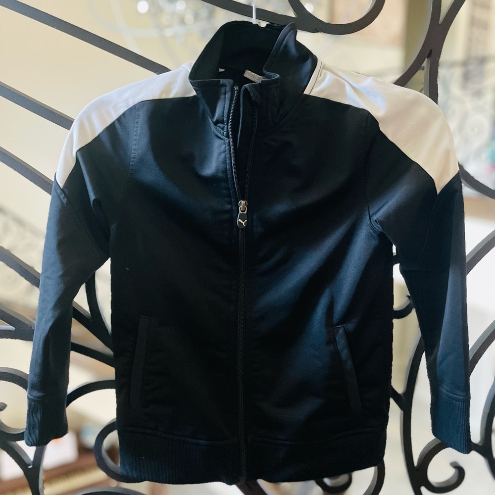 Boys Puma track jacket size 7